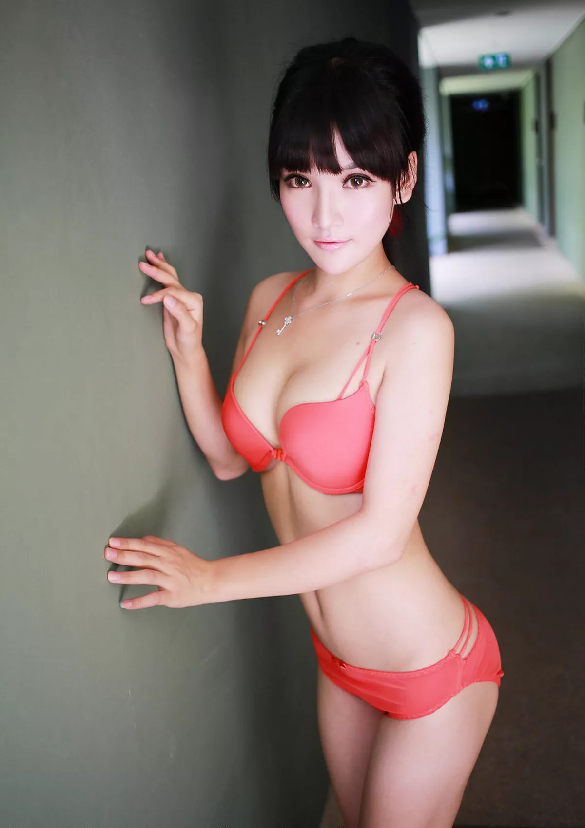 [XiuRen秀人网]第186期妮儿Bluelabel写真 [64P]-001