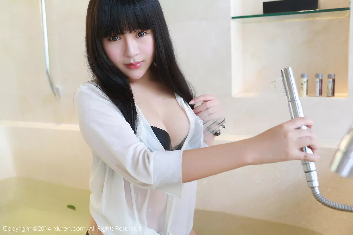 [XiuRen秀人网]第215期八宝icey写真 [77P]-024