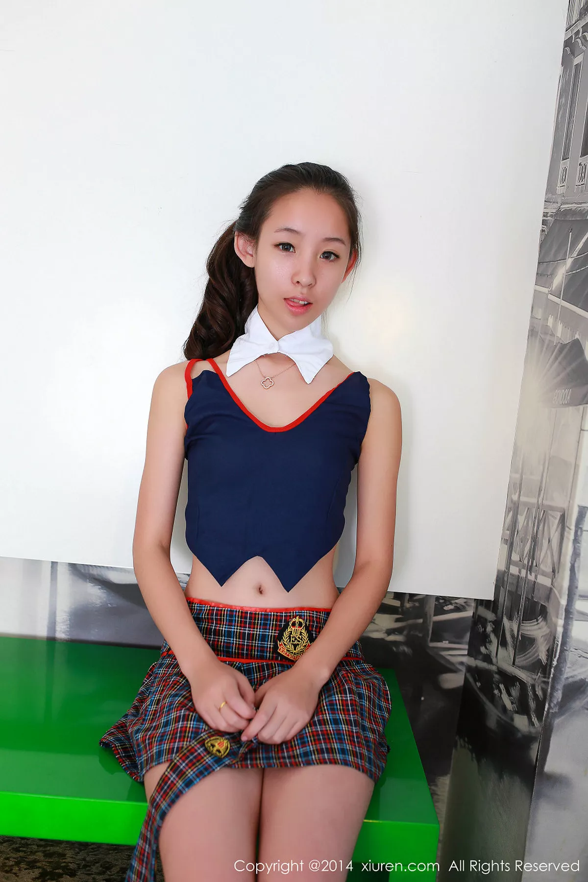 [XiuRen秀人网]第241期梓萱Crystal写真 [52P]-015
