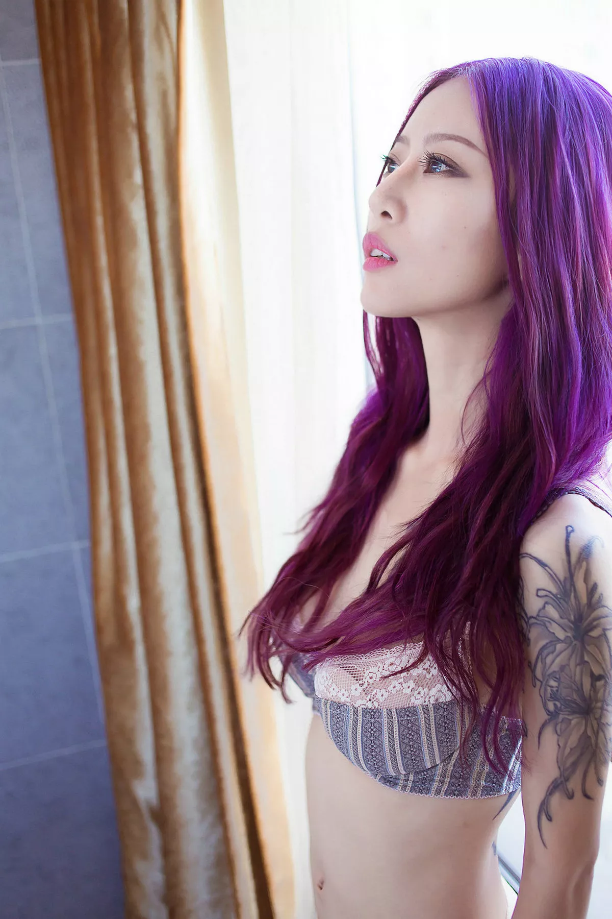 [XiuRen秀人网]第332期七月smi1e写真 [50P]-002