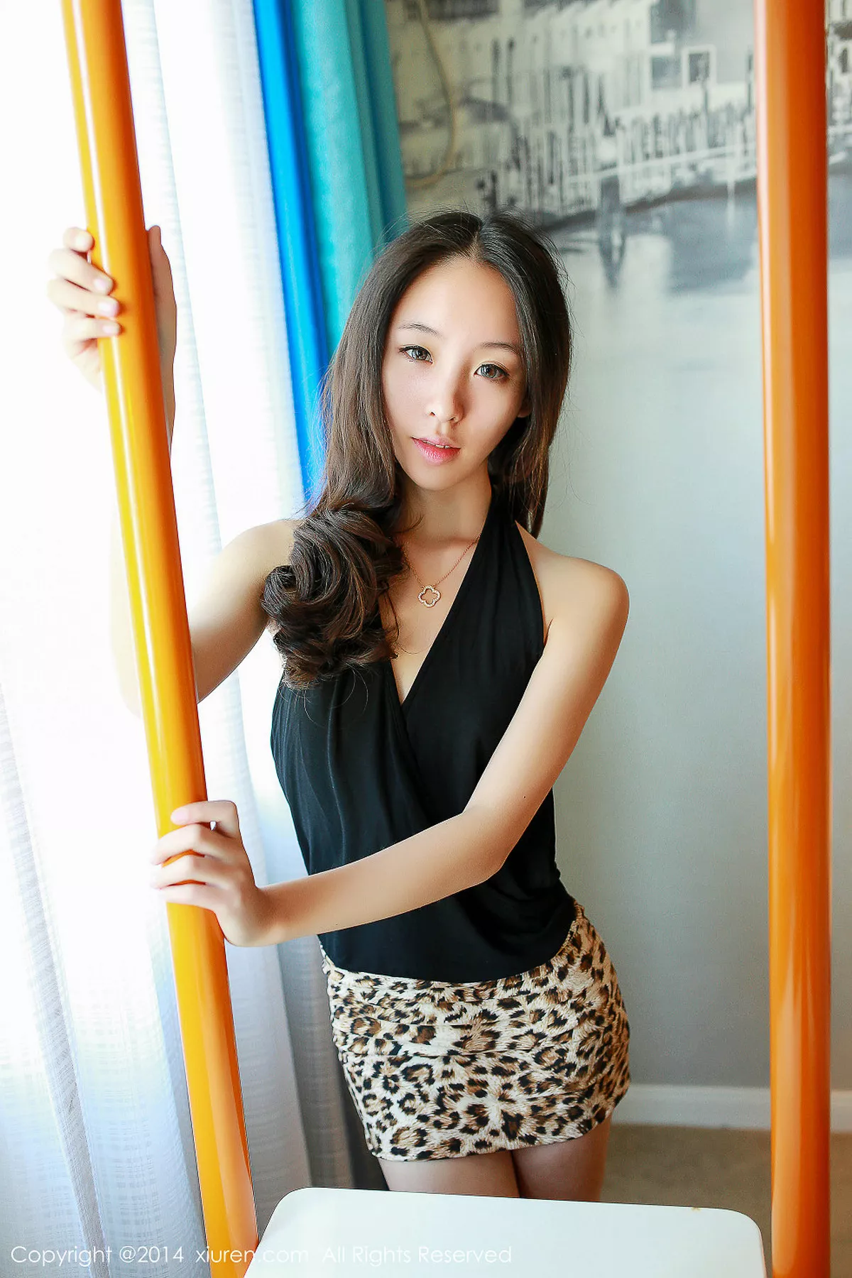 [XiuRen秀人网]第241期梓萱Crystal写真 [52P]-039