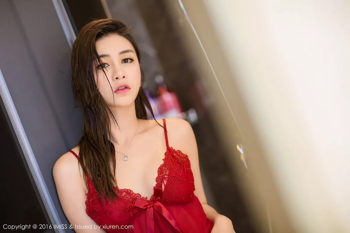 [Imiss爱蜜社]第144期李李七七喜喜写真 [52P]-014