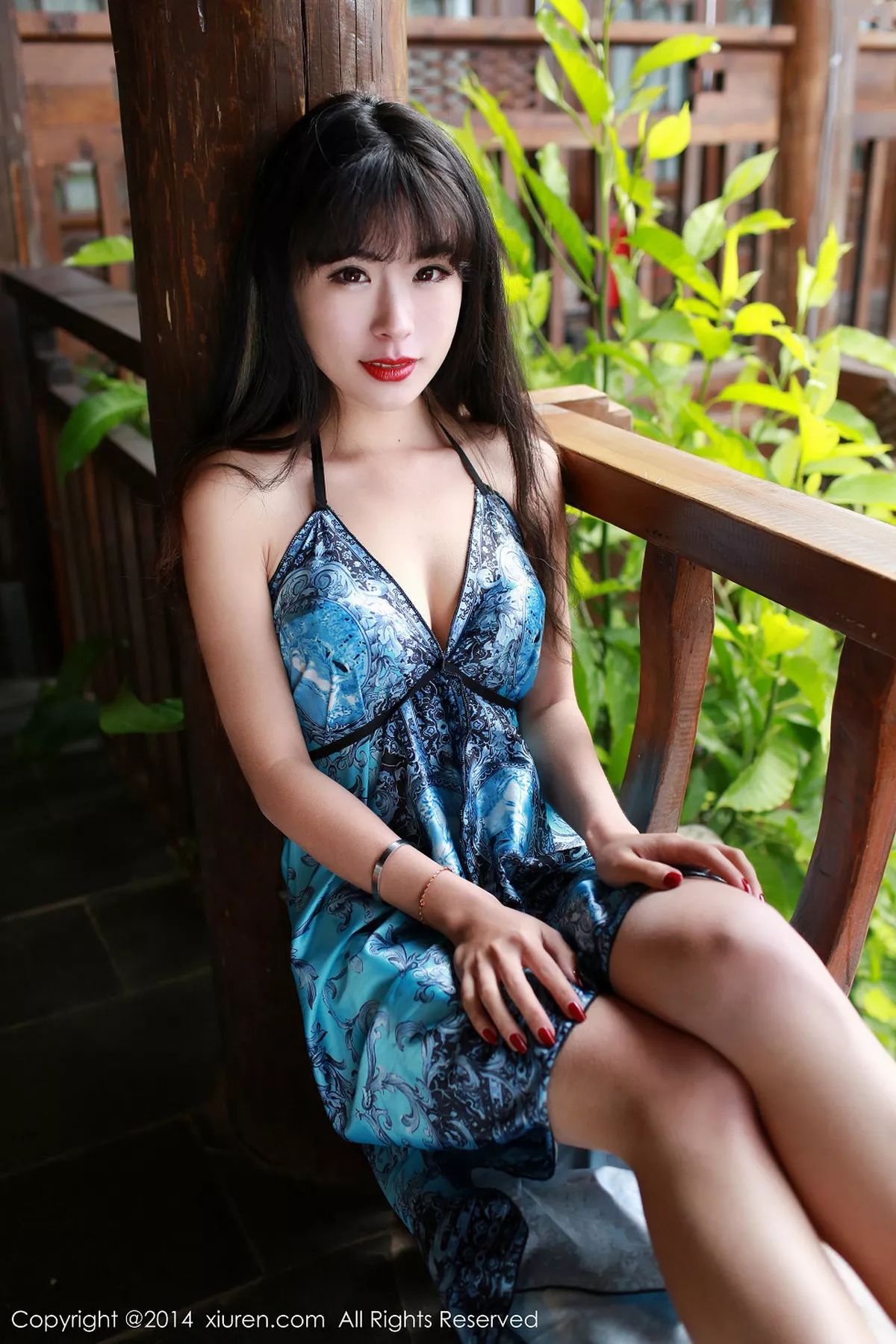 [XiuRen秀人网]第231期刘雪妮写真 [42P]-001