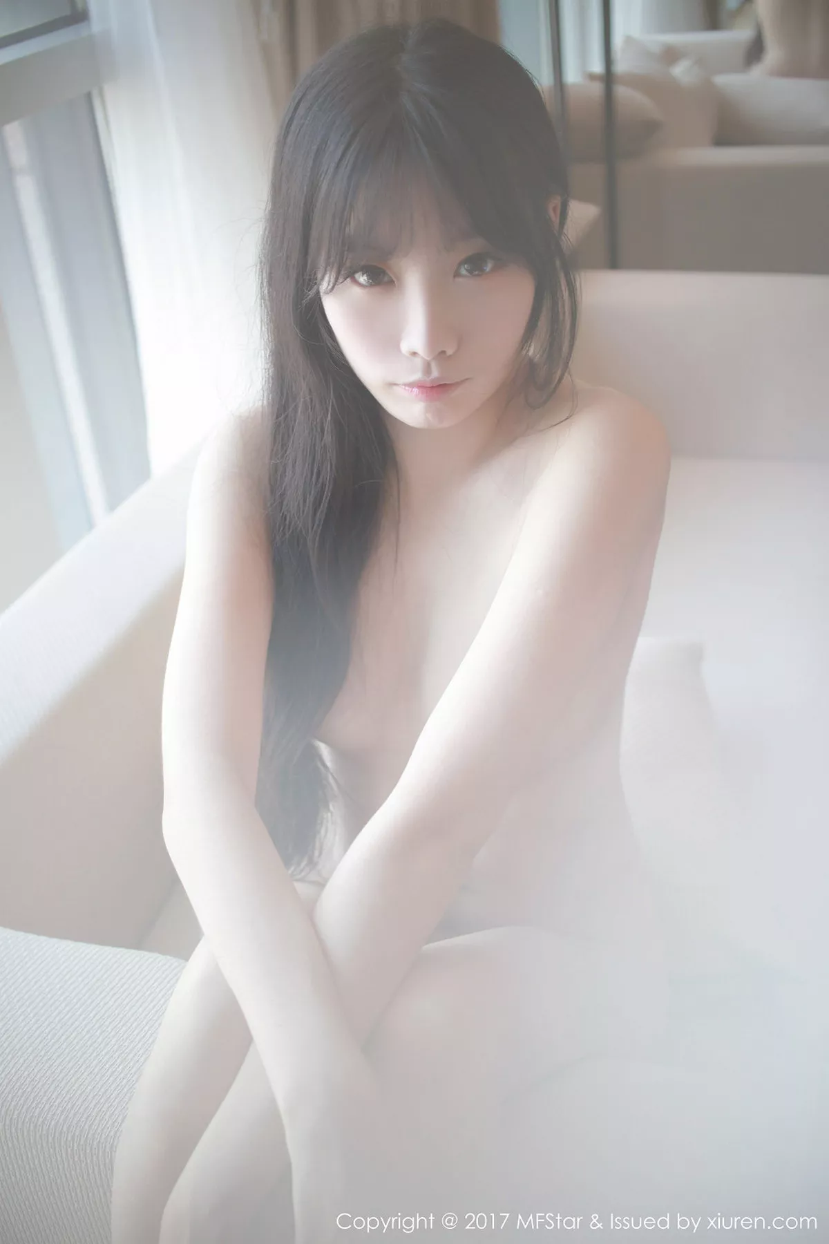 [MFStar模范学院]第083期草莓兔兔写真 [30P]-010