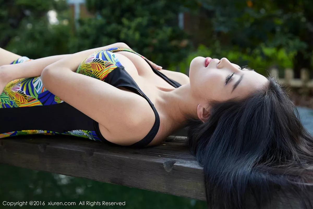 [XiuRen秀人网]第461期慧敏Vivi写真 [54P]-028