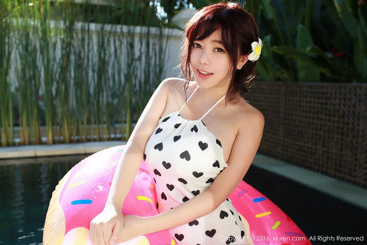 [XiuRen秀人网]第470期刘飞儿写真 [50P]-001