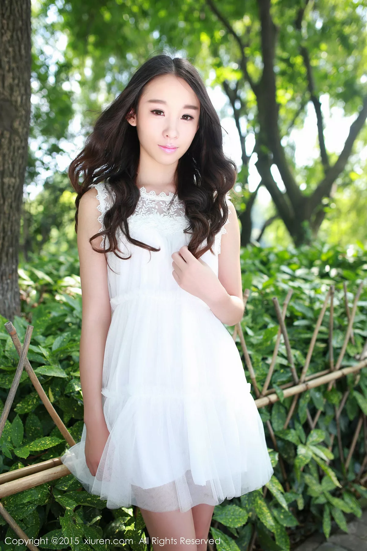 [XiuRen秀人网]第371期梓萱Crystal写真 [45P]-001