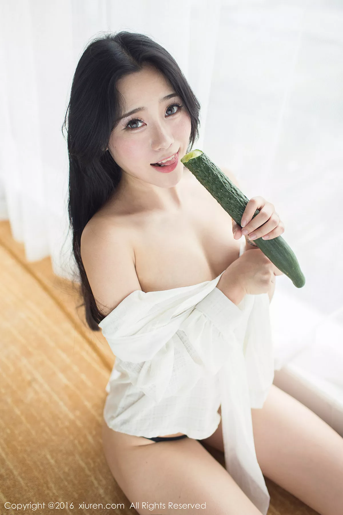 [XiuRen秀人网]第519期兜豆靓写真 [52P]-003