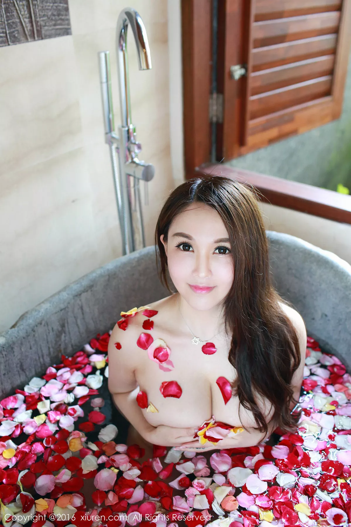 [XiuRen秀人网]第573期沈蜜桃写真 [48P]-025