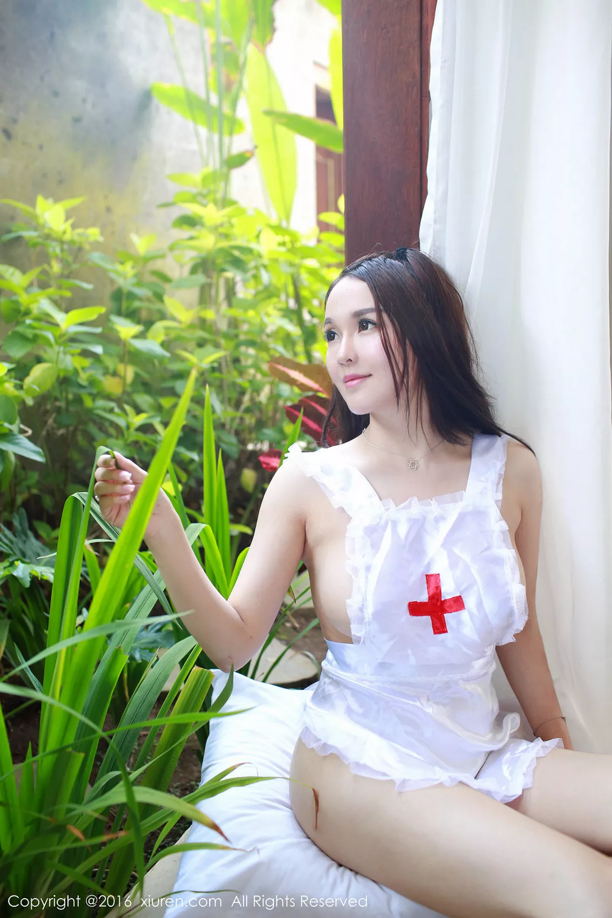 [XiuRen秀人网]第558期沈蜜桃写真 [56P]-025