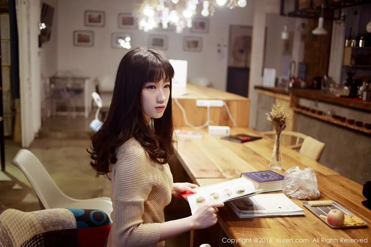 [XiuRen秀人网]第640期少女心雪雪写真 [50P]-001