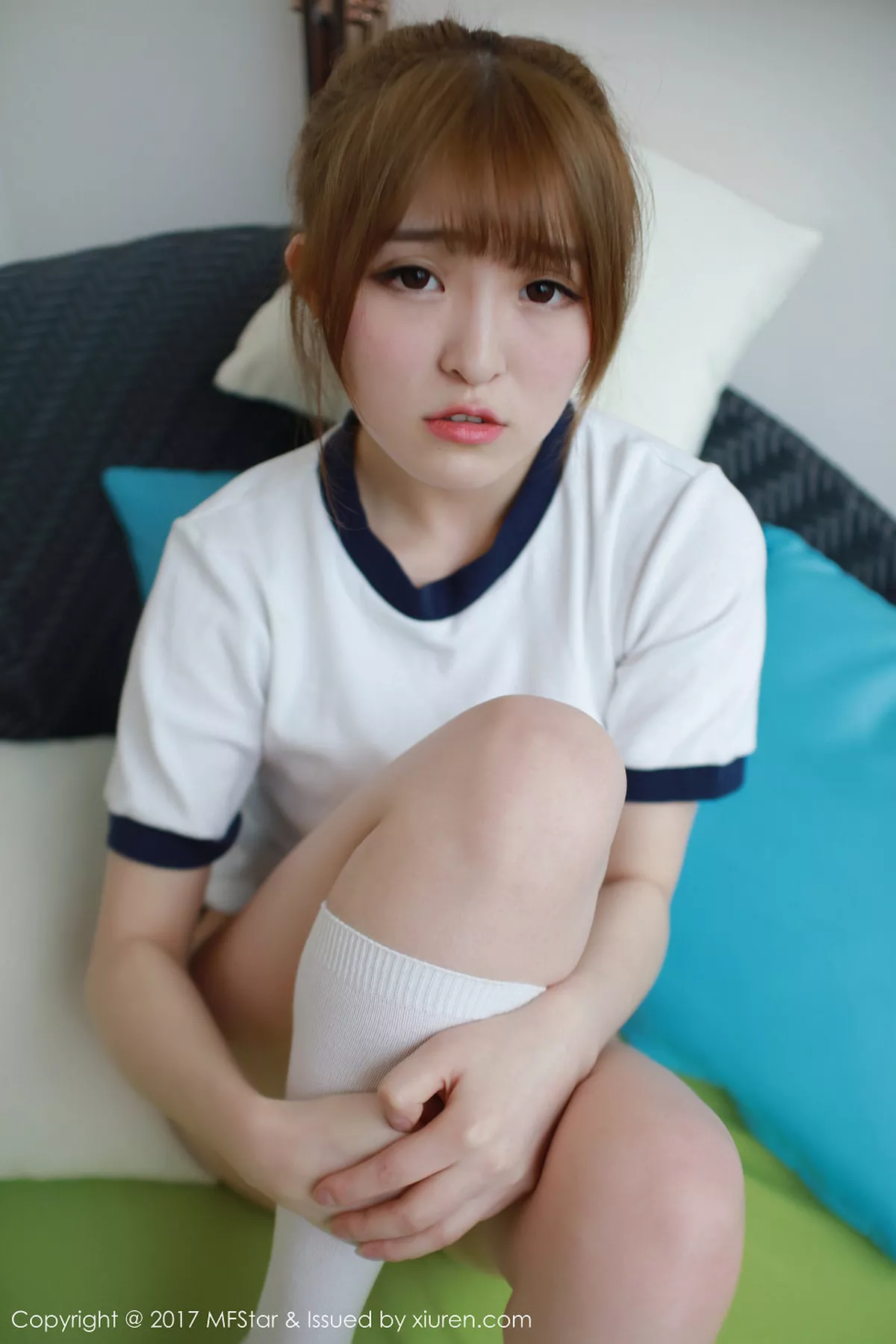 [MFStar模范学院]第090期伊小七写真 [51P]-045