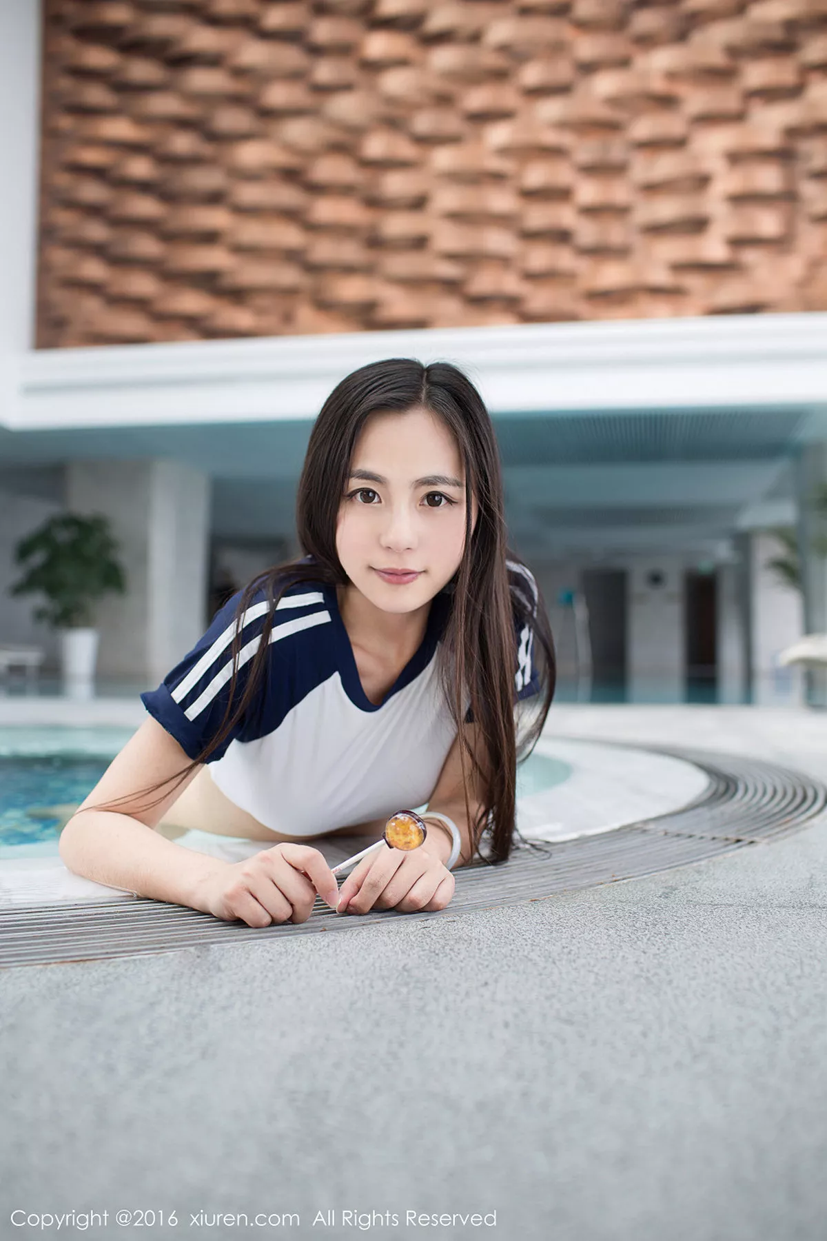 [XiuRen秀人网]第521期Moa小姐写真 [63P]-057