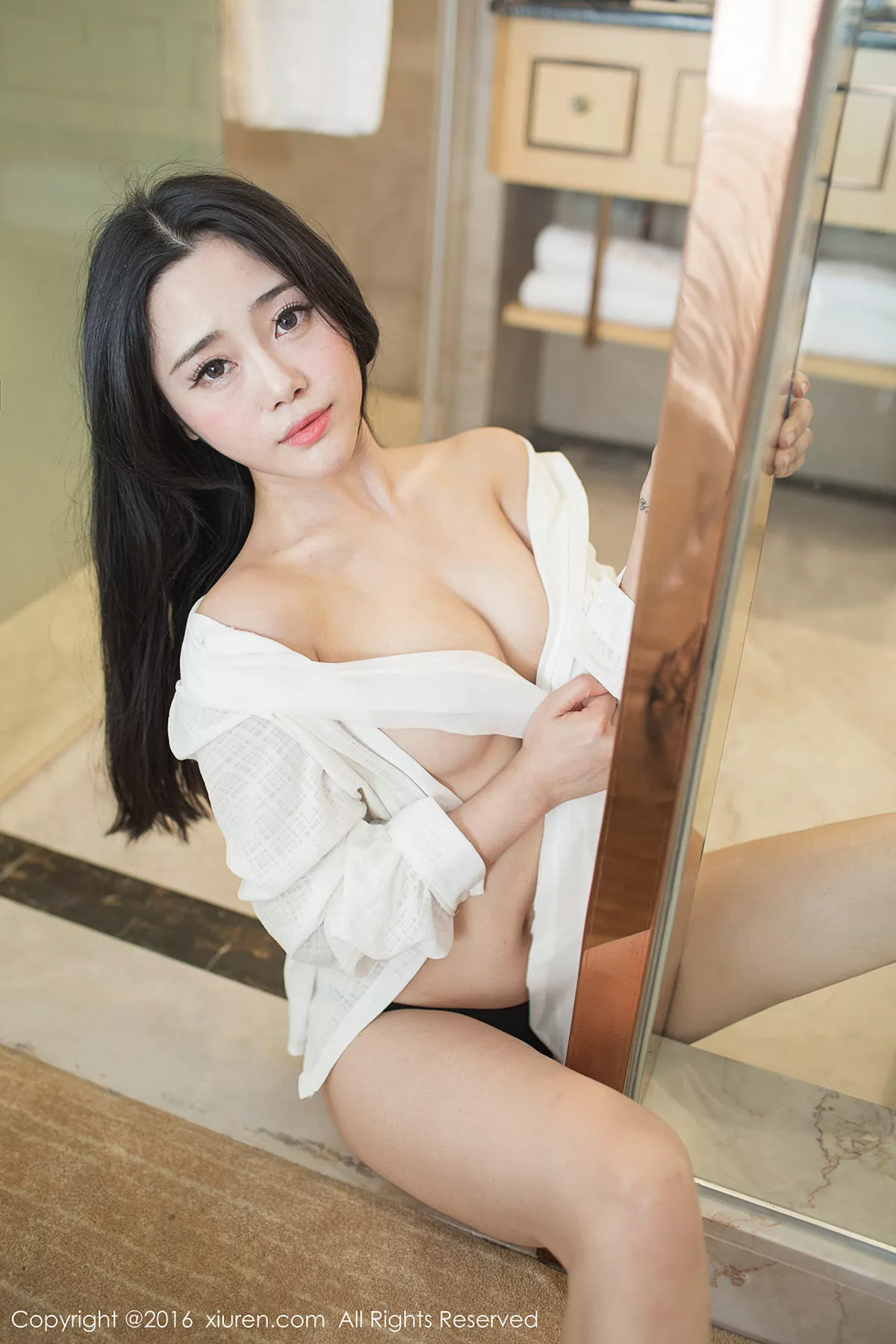 [XiuRen秀人网]第519期兜豆靓写真 [52P]-013