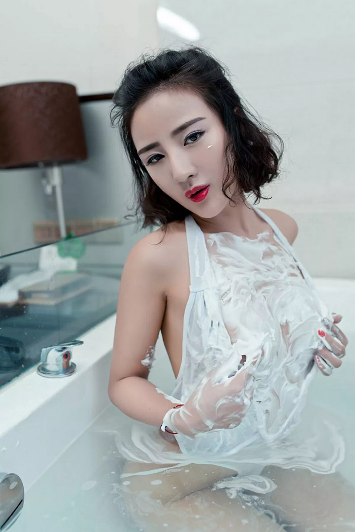 [XiuRen秀人网]第590期梅哥写真 [51P]-010