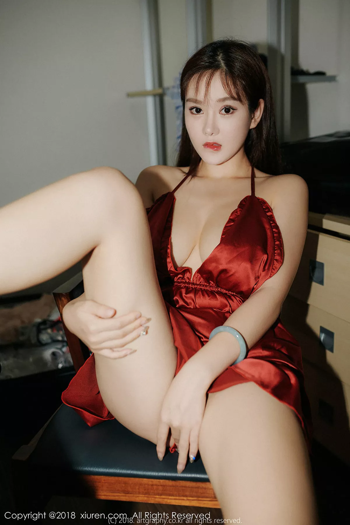 [XiuRen秀人网]第1204期易阳写真 [32P]-003
