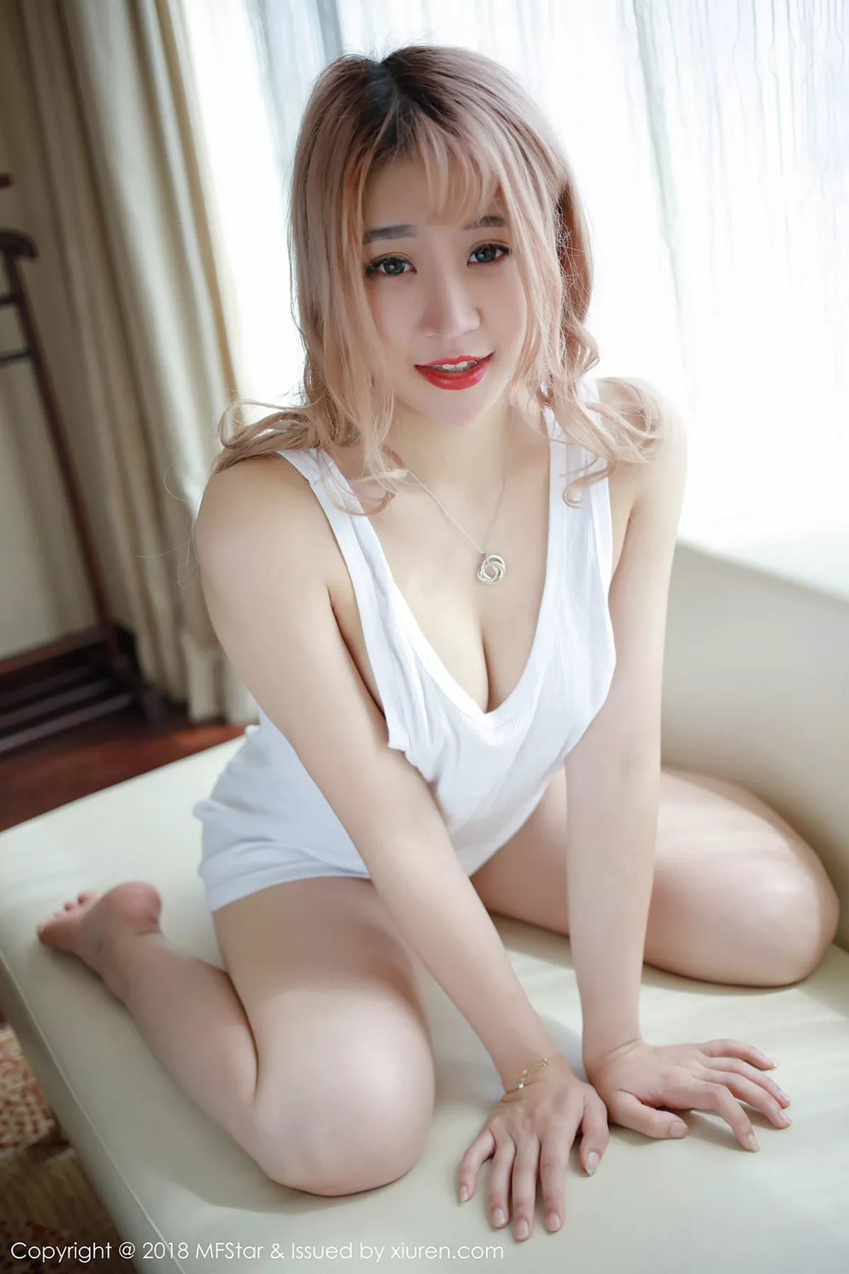 [MFStar模范学院]第150期静静写真 [39P]-004
