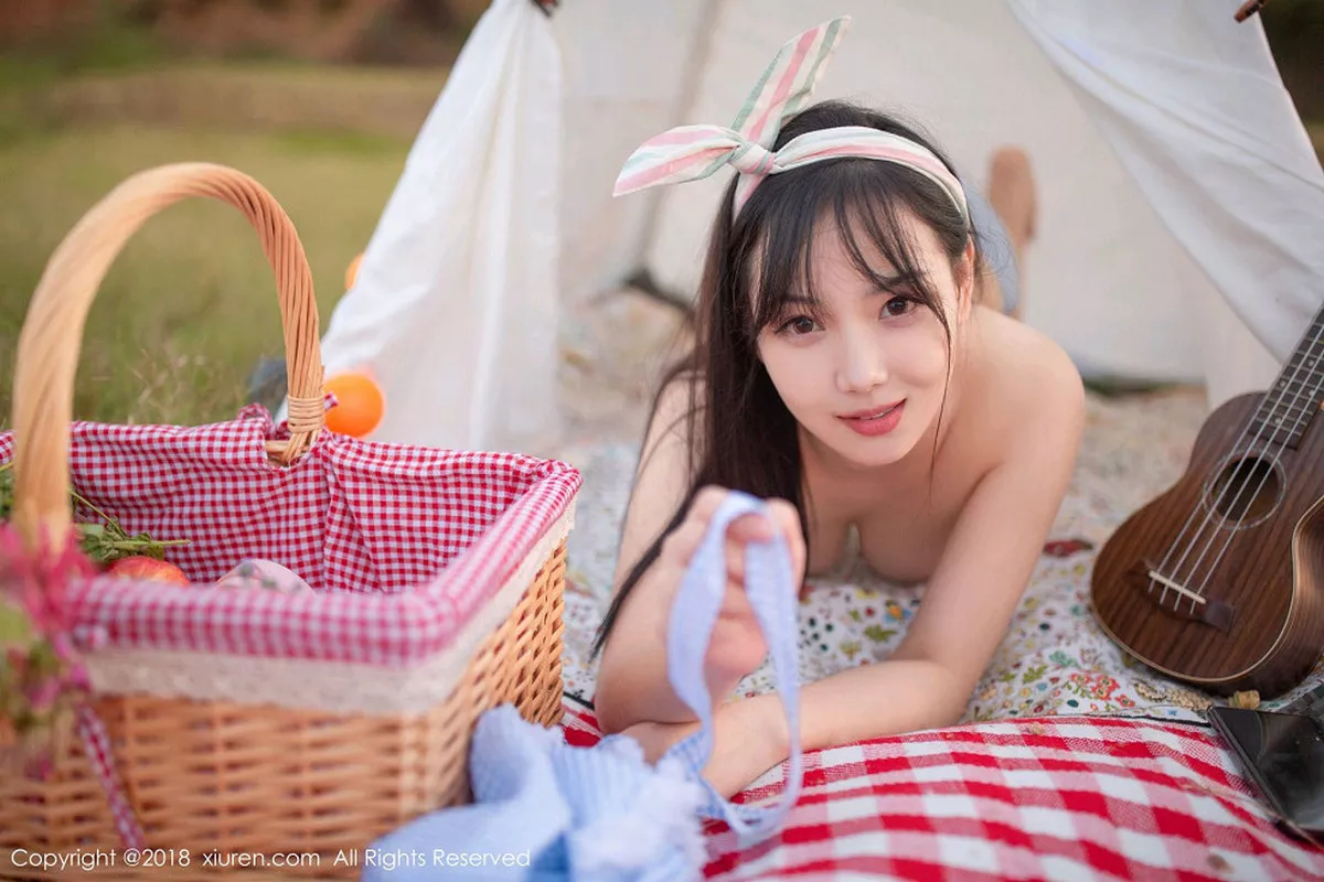 [XiuRen秀人网]第1207期徐微微写真 [80P]-074