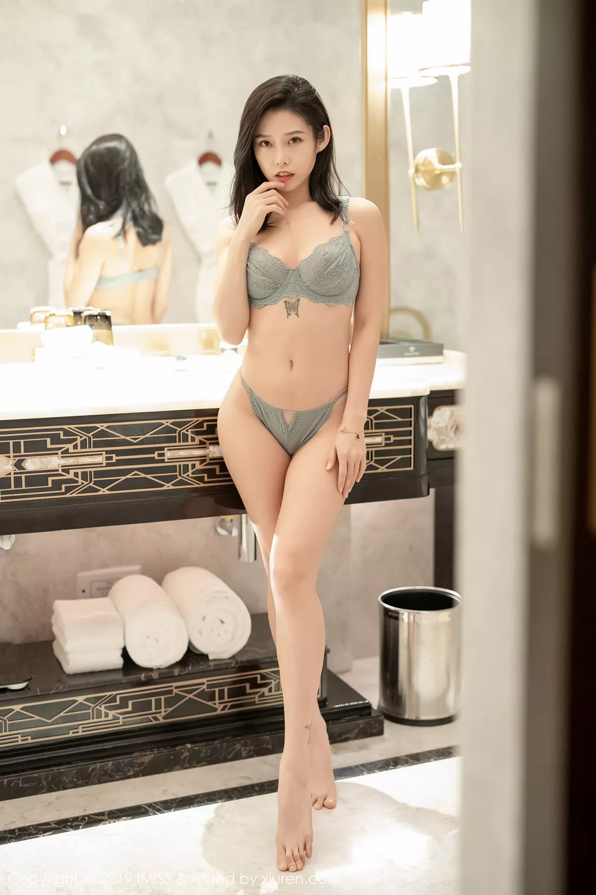 [Imiss爱蜜社]第374期luvian本能写真 [43P]-031
