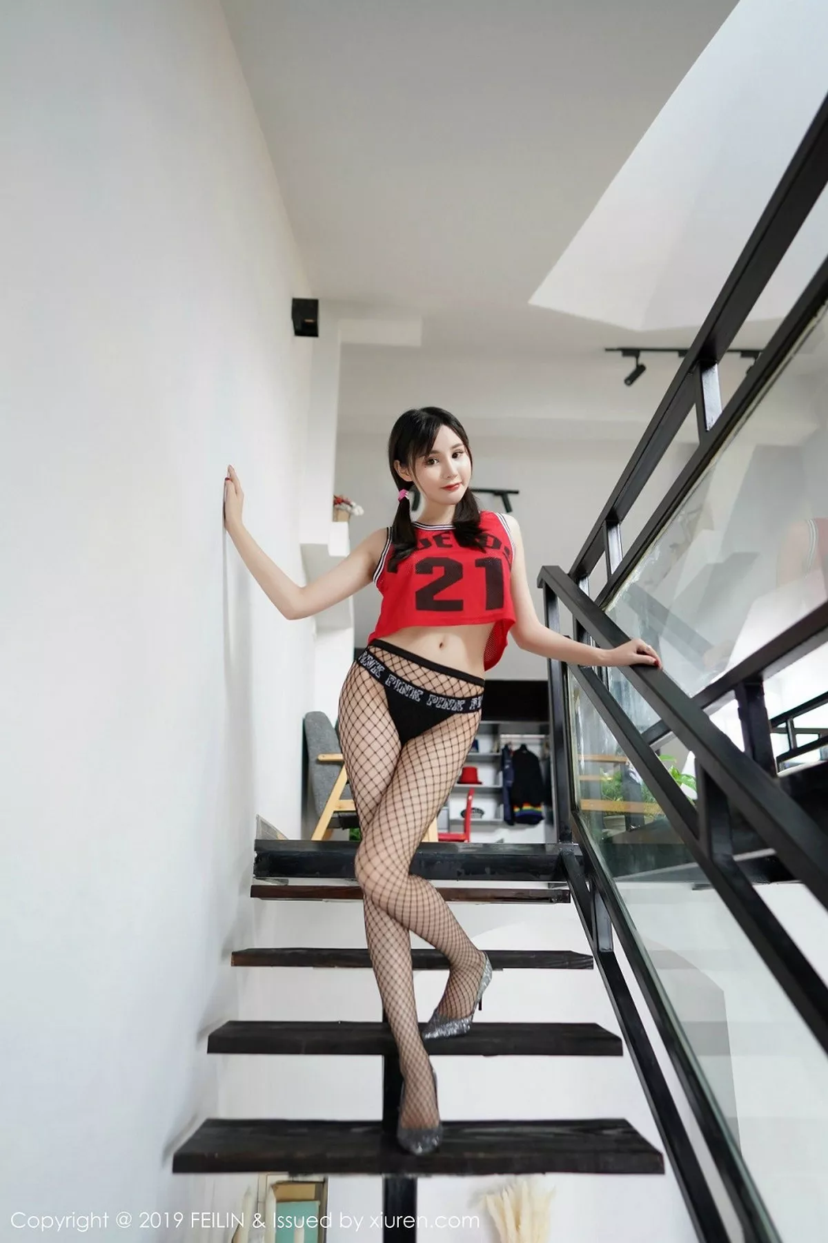 [FeiLin嗲囡囡]第206期青妍写真 [57P]-001