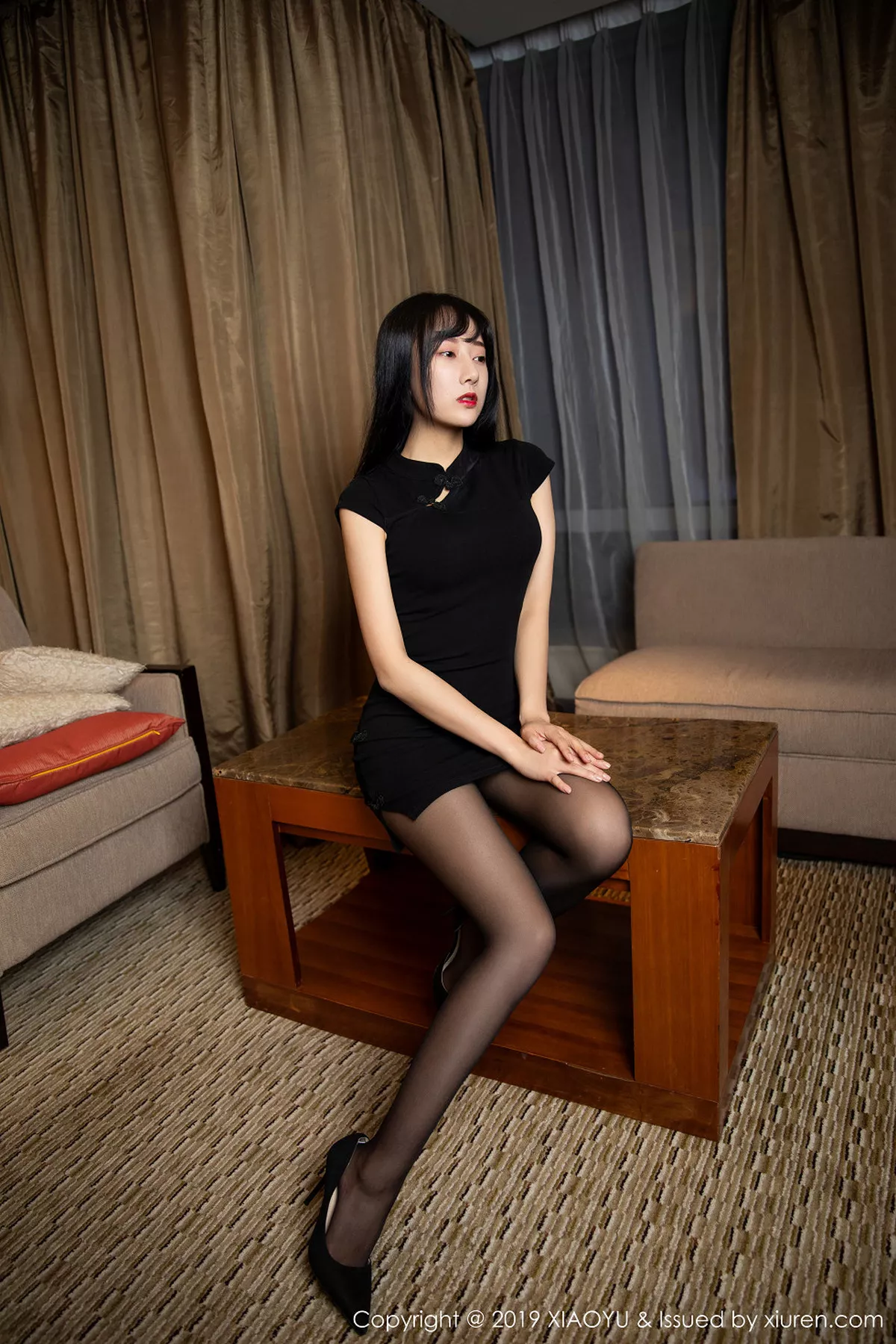 [XiaoYu画语界]第145期何嘉颖写真 [67P]-001