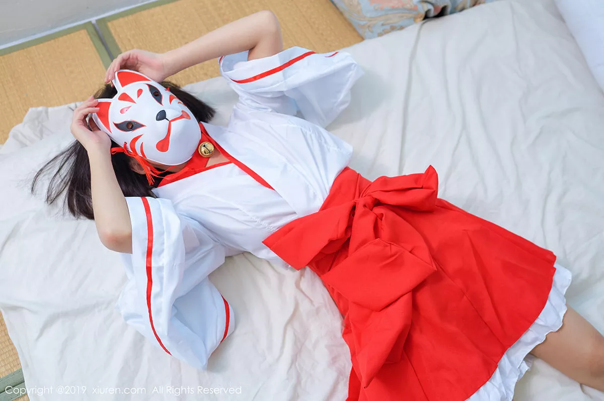 [XiuRen秀人网]第1702期模特_卿卿写真 [68P]-002