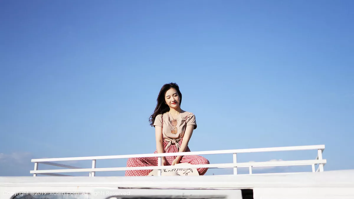 [XiuRen秀人网]第1718期艺儿拿铁写真 [63P]-003