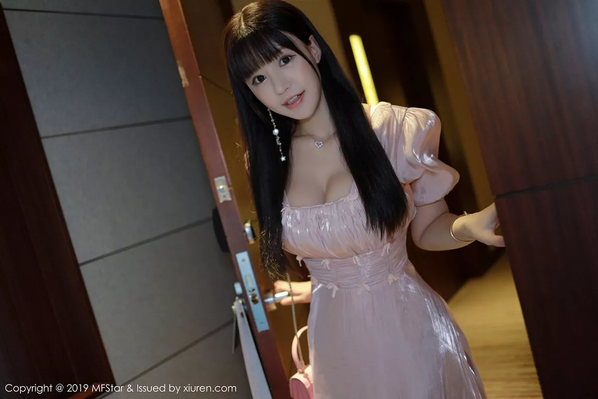 [MFStar模范学院]第217期朱可儿写真 [90P]-005