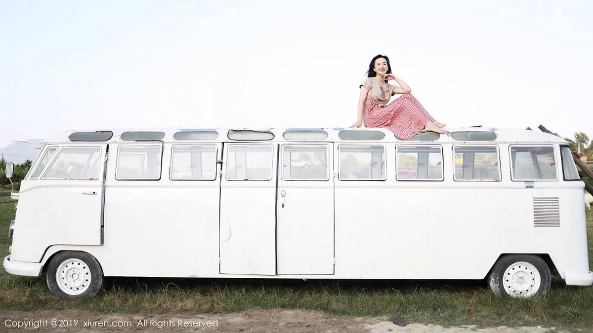 [XiuRen秀人网]第1718期艺儿拿铁写真 [63P]-053