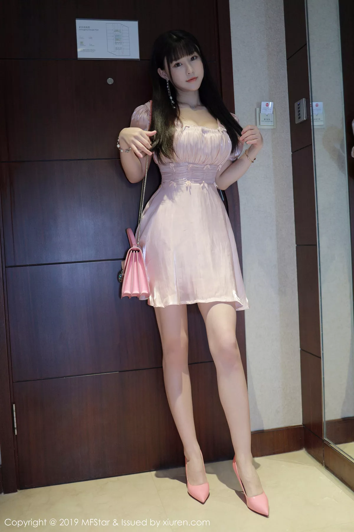 [MFStar模范学院]第217期朱可儿写真 [90P]-008
