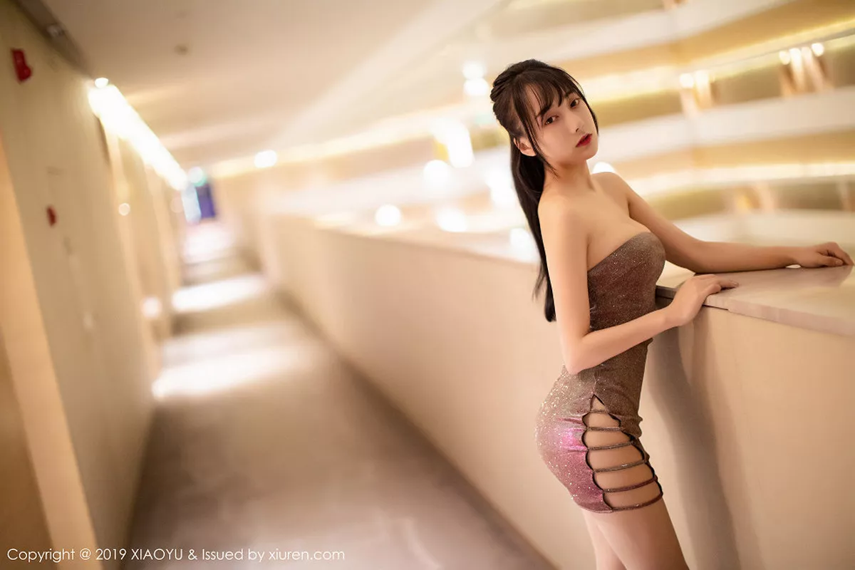 [XiaoYu画语界]第159期何嘉颖写真 [68P]-010