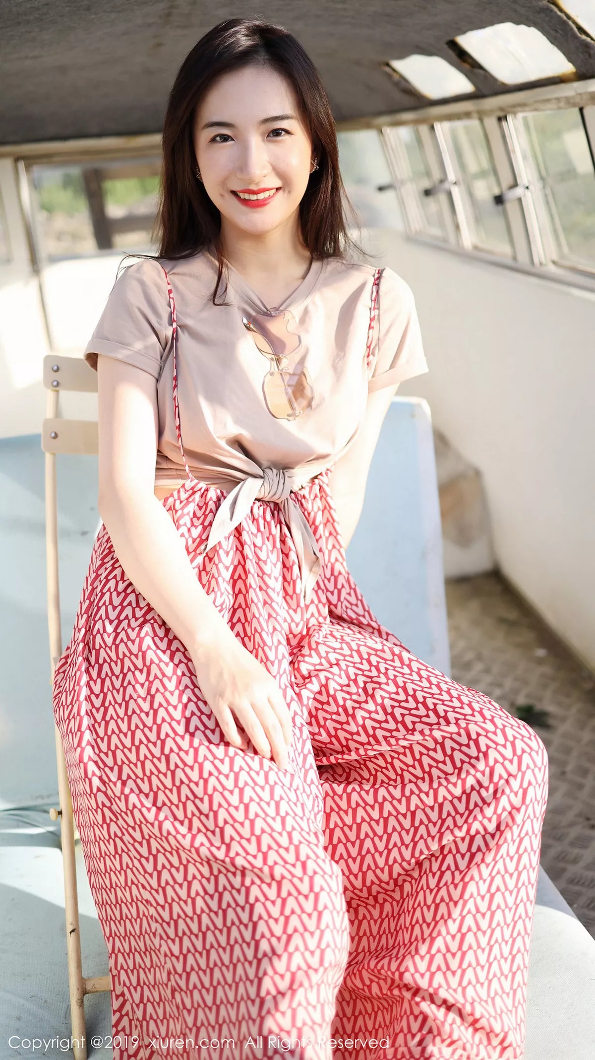 [XiuRen秀人网]第1718期艺儿拿铁写真 [63P]-011