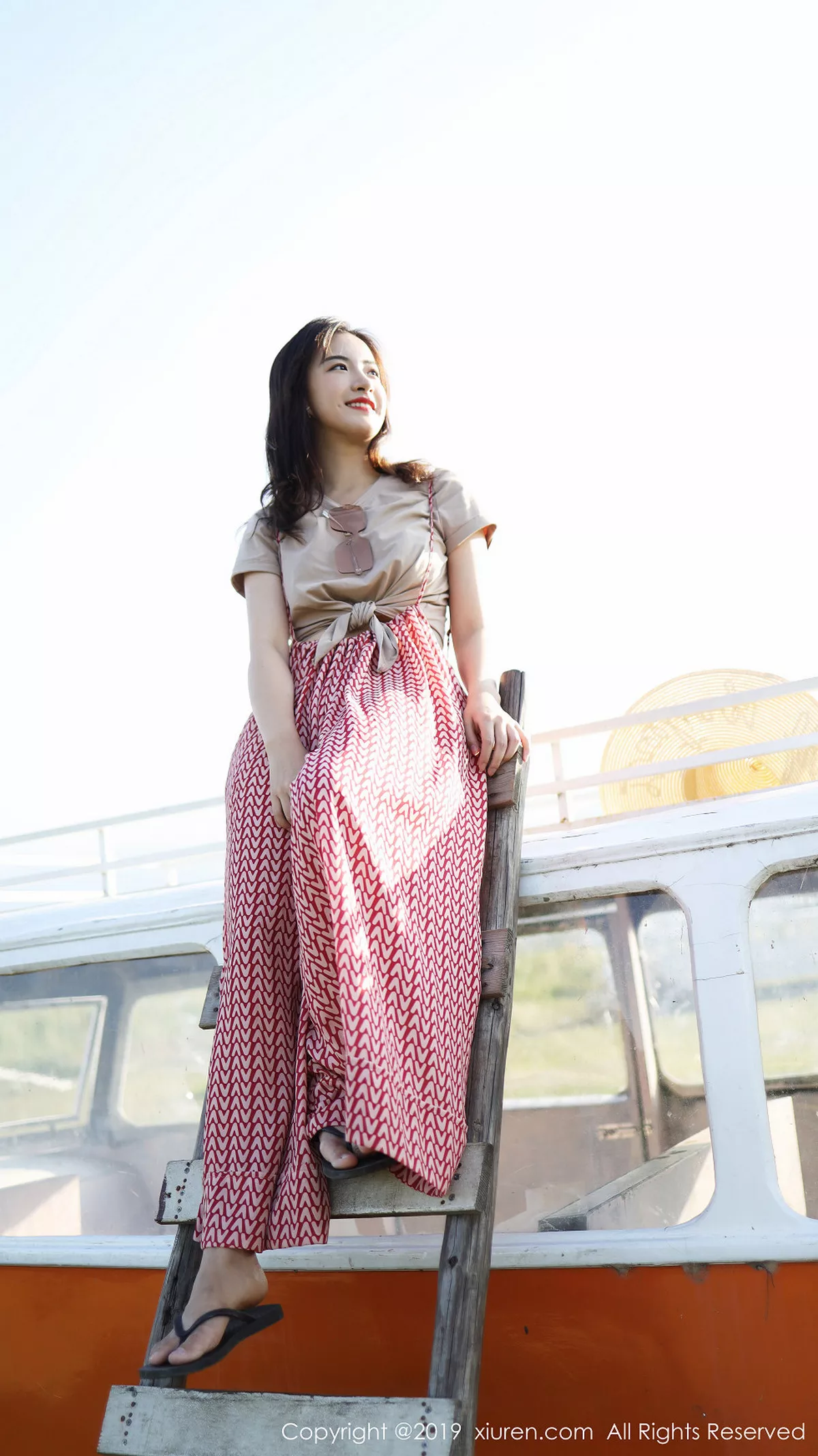 [XiuRen秀人网]第1718期艺儿拿铁写真 [63P]-002