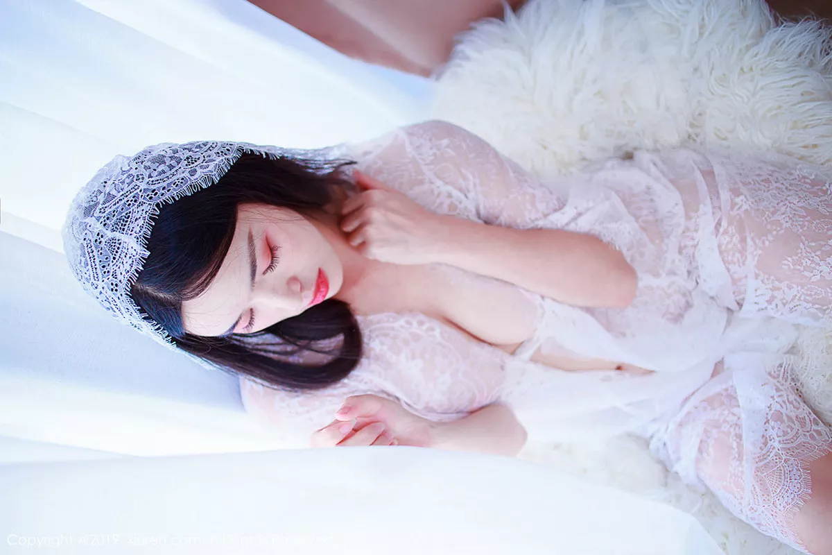 [XiuRen秀人网]第1715期金静熙写真 [50P]-031