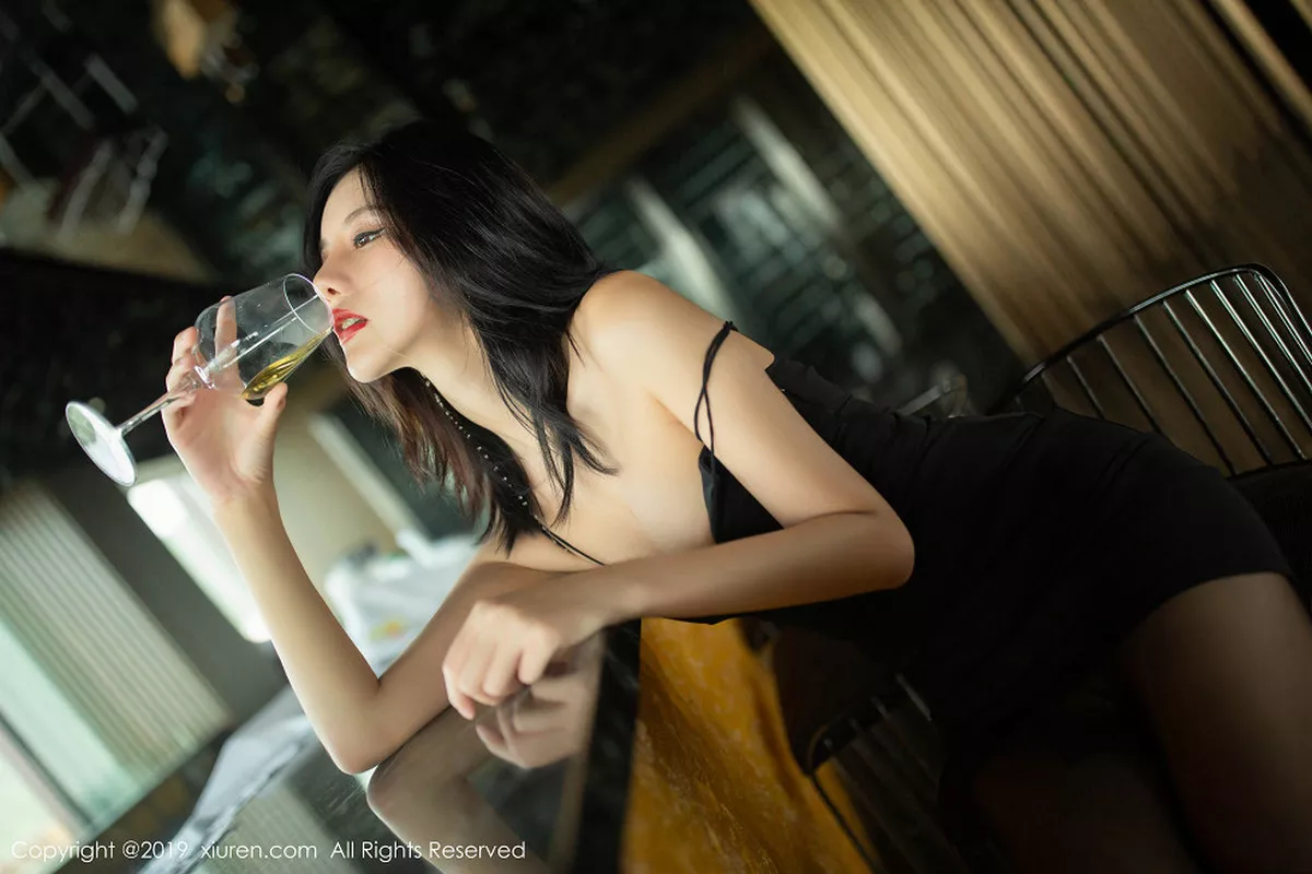 [XiuRen秀人网]第1739期就是阿朱啊写真 [66P]-034