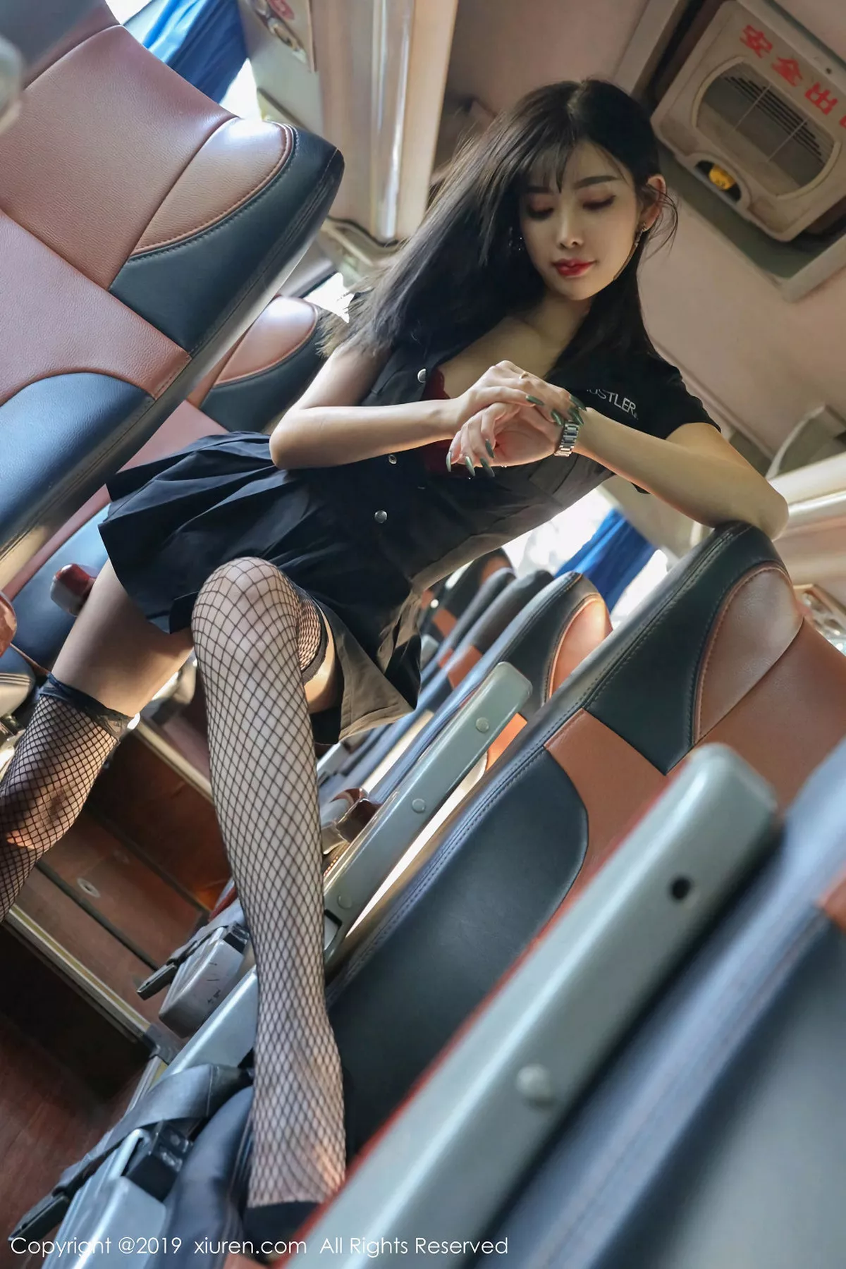 [XiuRen秀人网]第1771期杨晨晨写真 [56P]-016