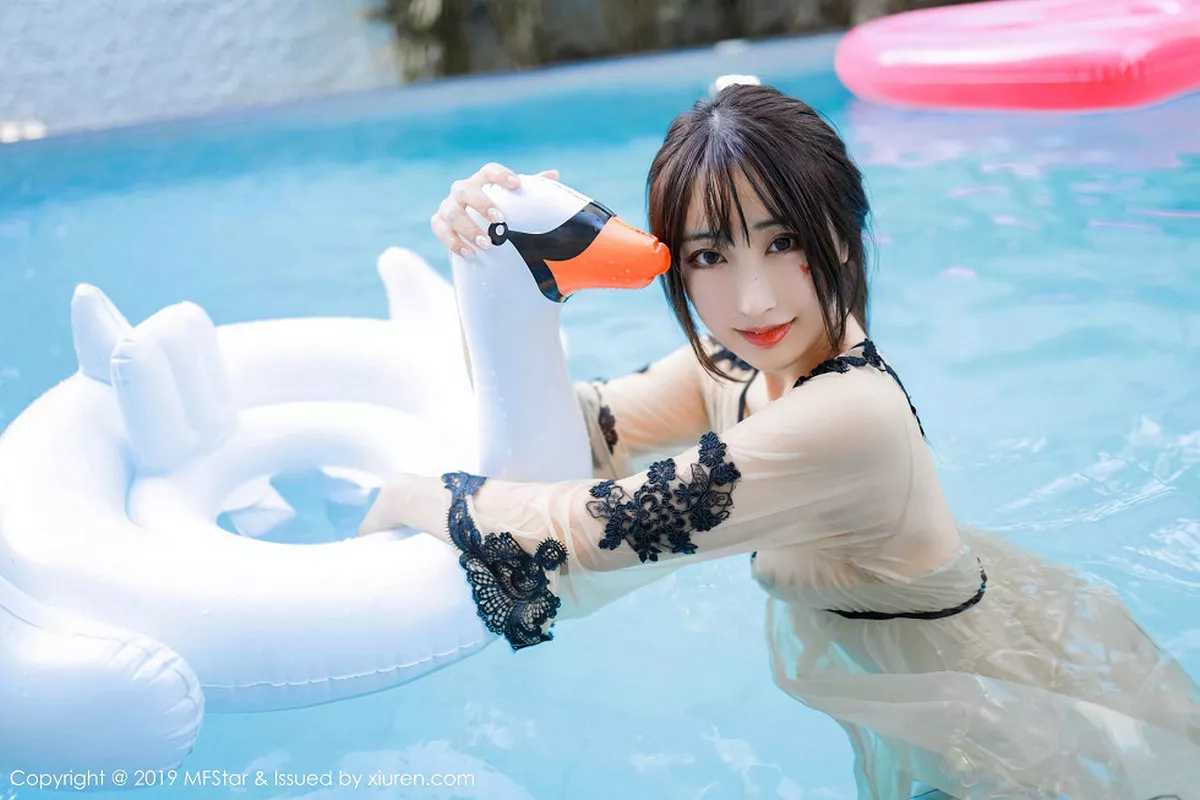 [MFStar模范学院]第230期林子欣写真 [62P]-041
