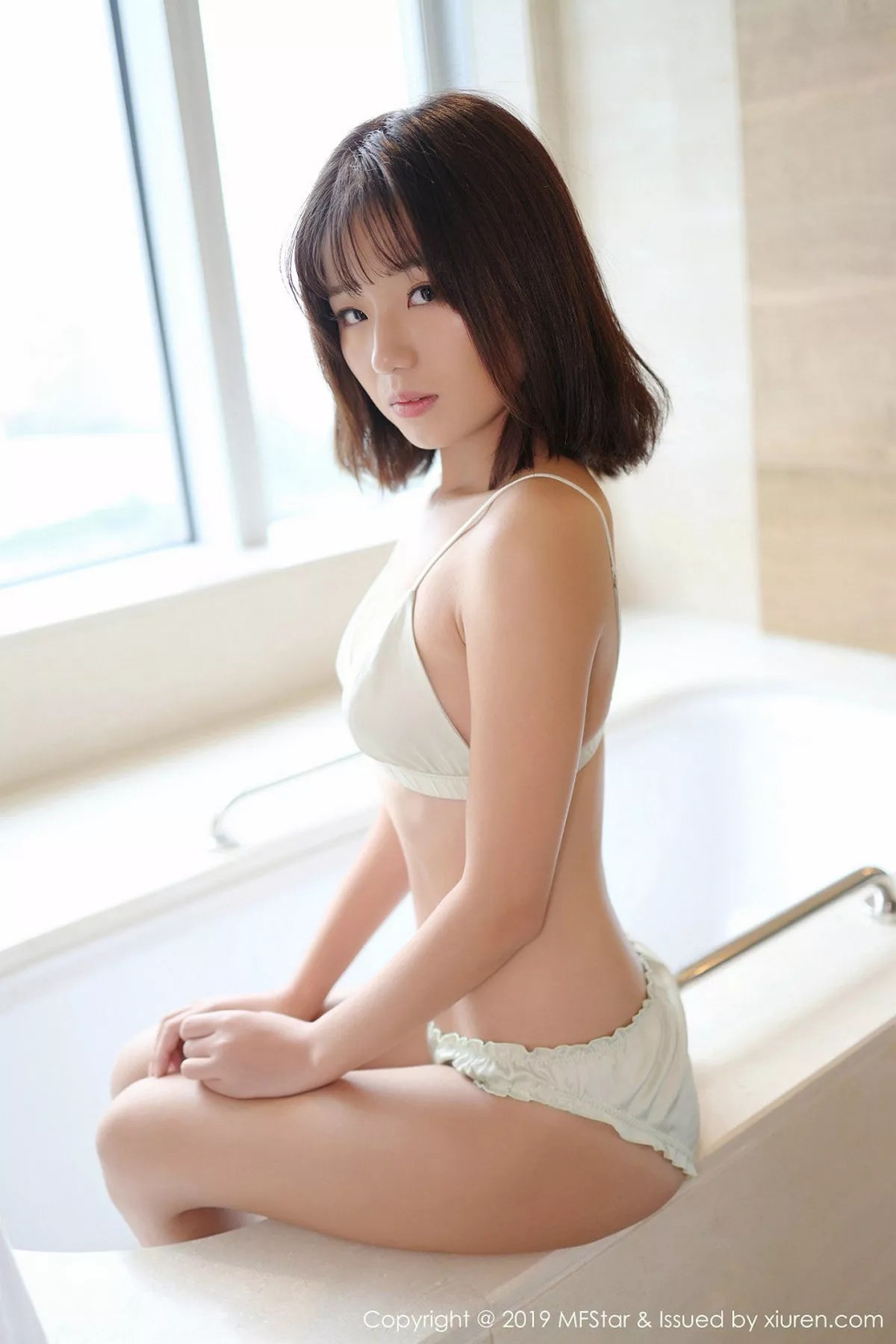 [MFStar模范学院]第229期仓井优香写真 [36P]-010