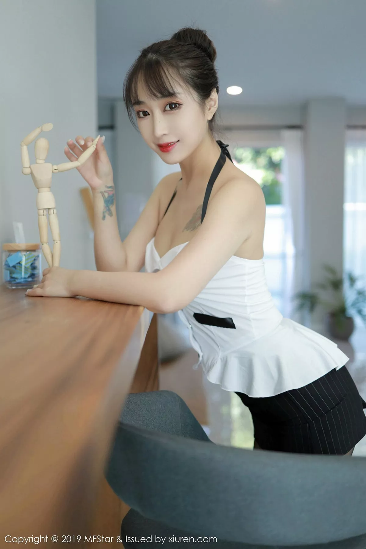 [MFStar模范学院]第238期林子欣写真 [51P]-010