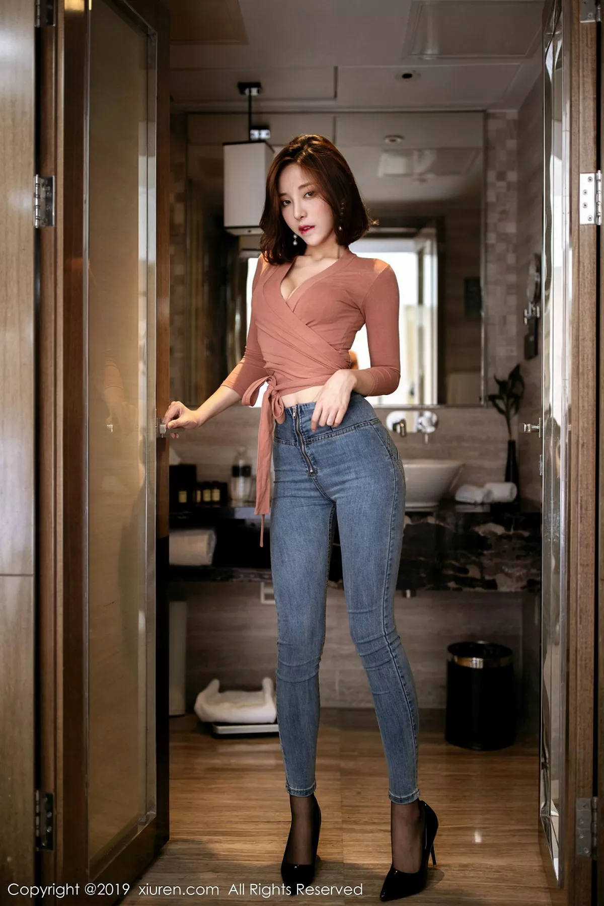 [XiuRen秀人网]第1820期陈小喵写真 [64P]-004