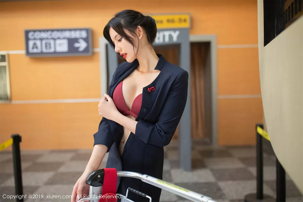 [XiuRen秀人网]第1881期就是阿朱啊写真 [80P]-068