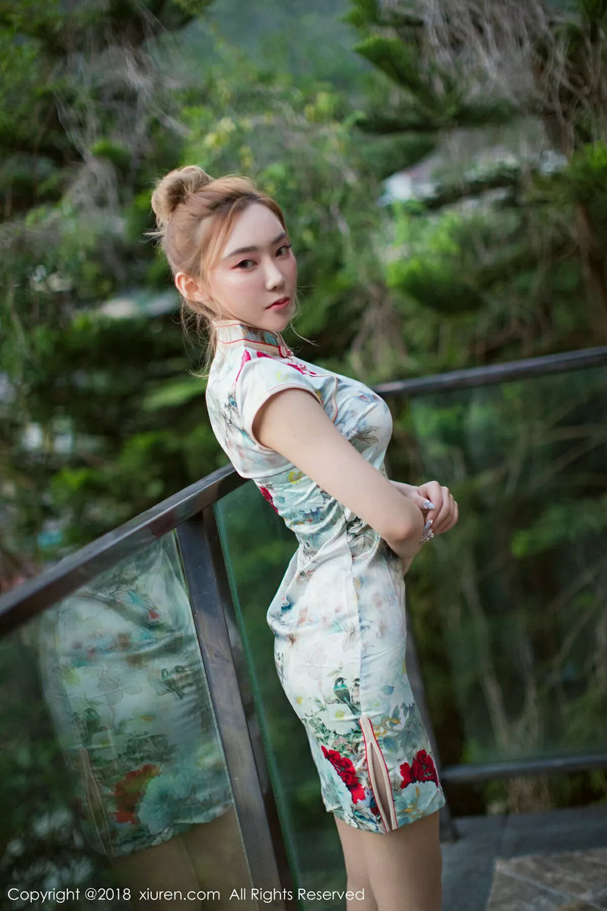 [XiuRen秀人网]第1237期萌汉药写真 [60P]-011