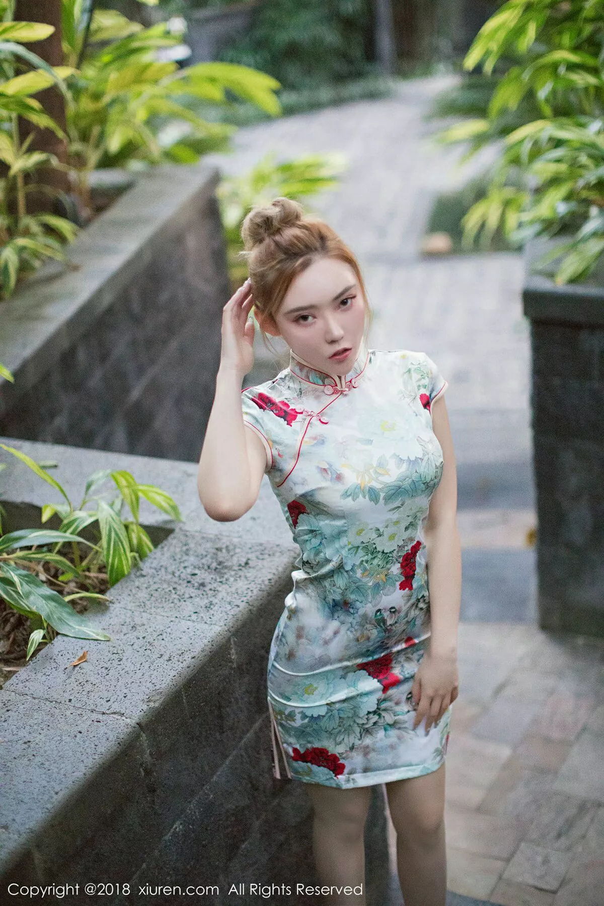 [XiuRen秀人网]第1237期萌汉药写真 [60P]-002
