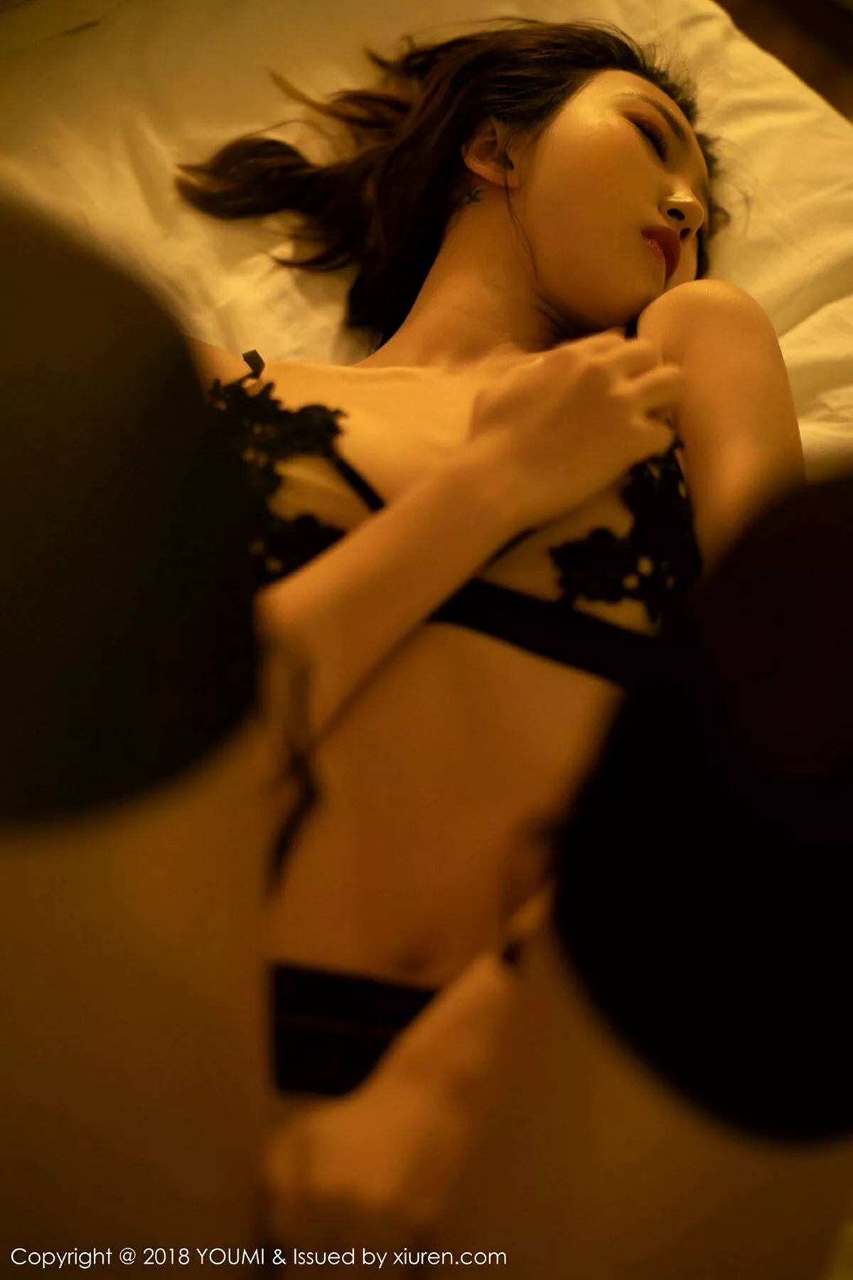 [YouMi尤蜜荟]第241期冯木木写真 [50P]-005
