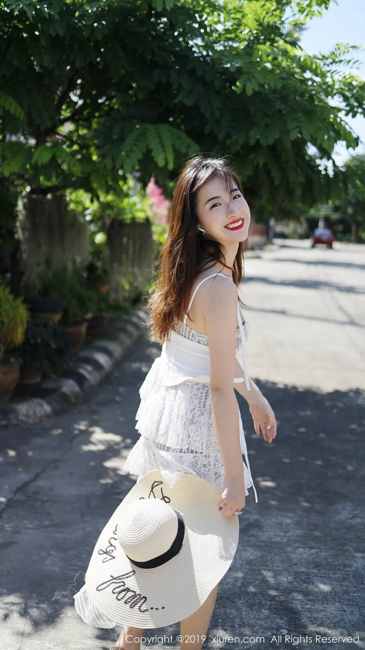 [XiuRen秀人网]第1892期艺儿拿铁写真 [55P]-045