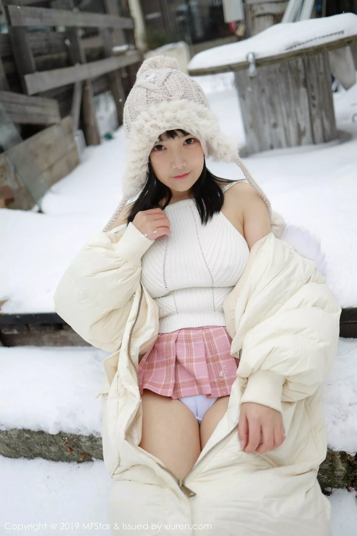 [MFStar模范学院]第246期徐微微写真 [61P]-028
