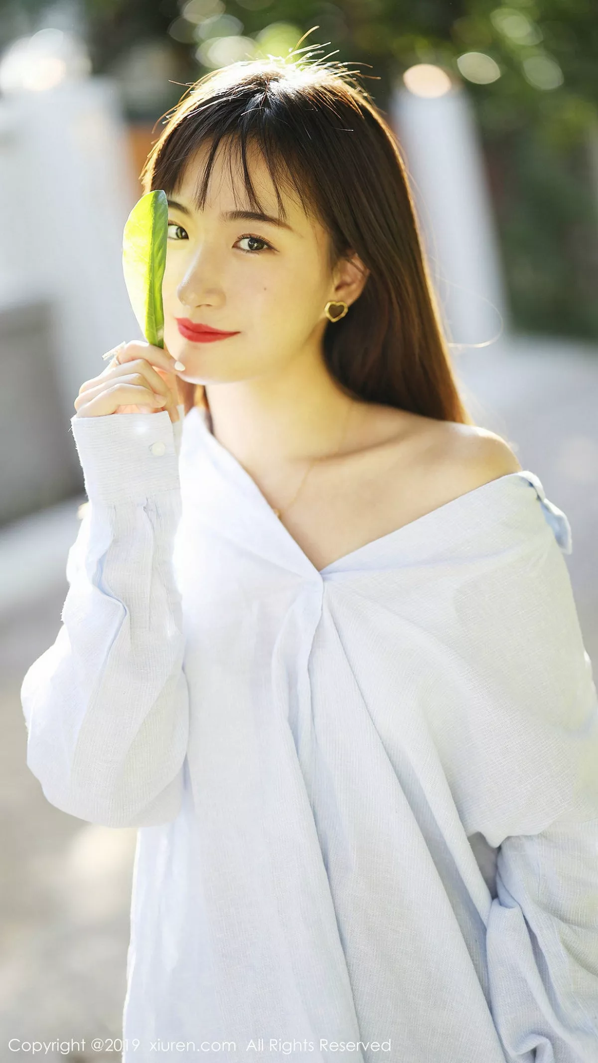 [XiuRen秀人网]第1892期艺儿拿铁写真 [55P]-052