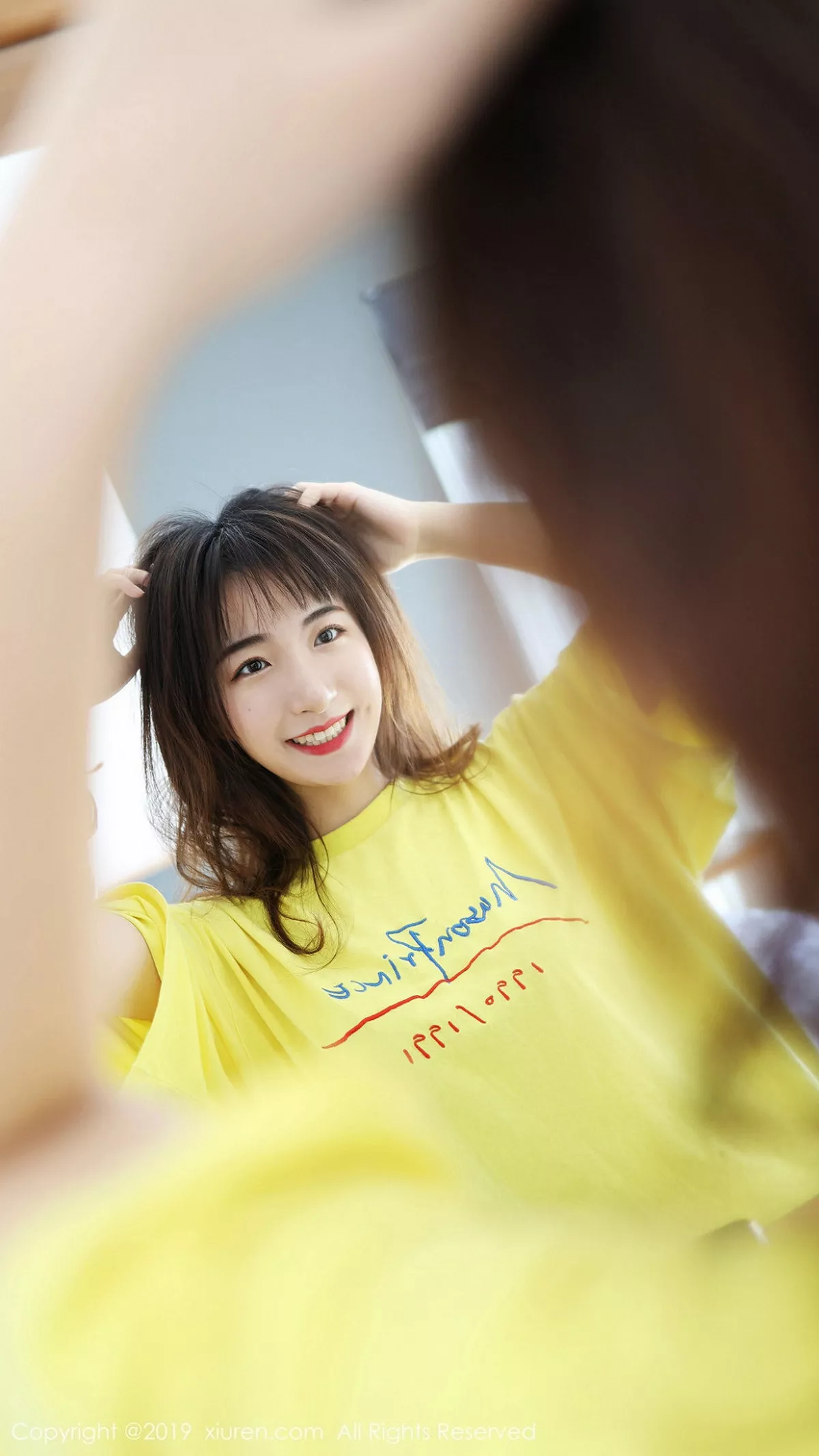 [XiuRen秀人网]第1892期艺儿拿铁写真 [55P]-010