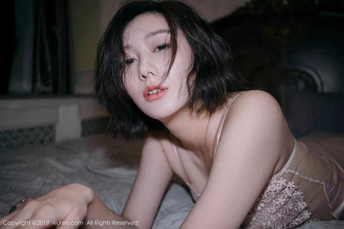 [XiuRen秀人网]第1891期艺轩写真 [52P]-031