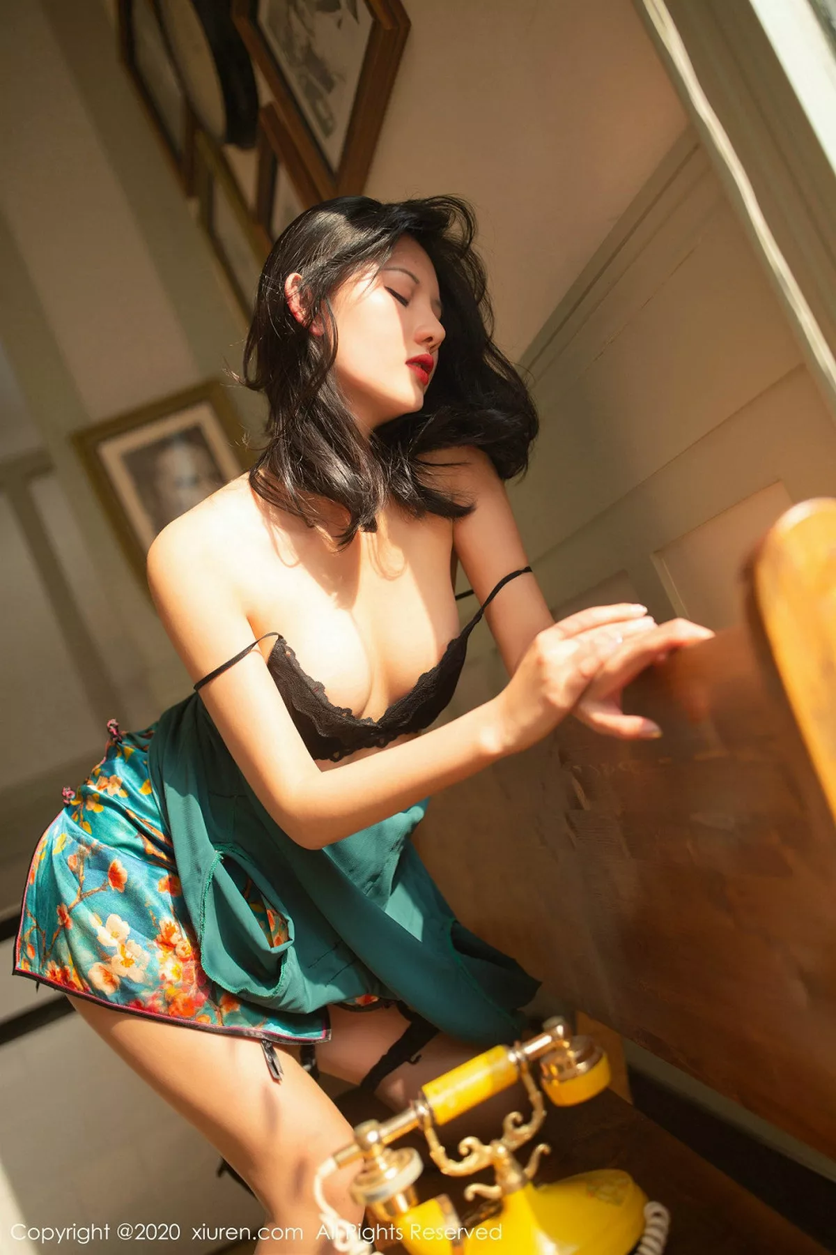 [XiuRen秀人网]第1903期就是阿朱啊写真 [97P]-086